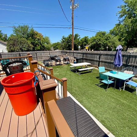 1 Mile To Fort Sill! The Carolebelle Cottage Sleeps 8 With Hottub,Grills,Firepit Lawton Extérieur photo