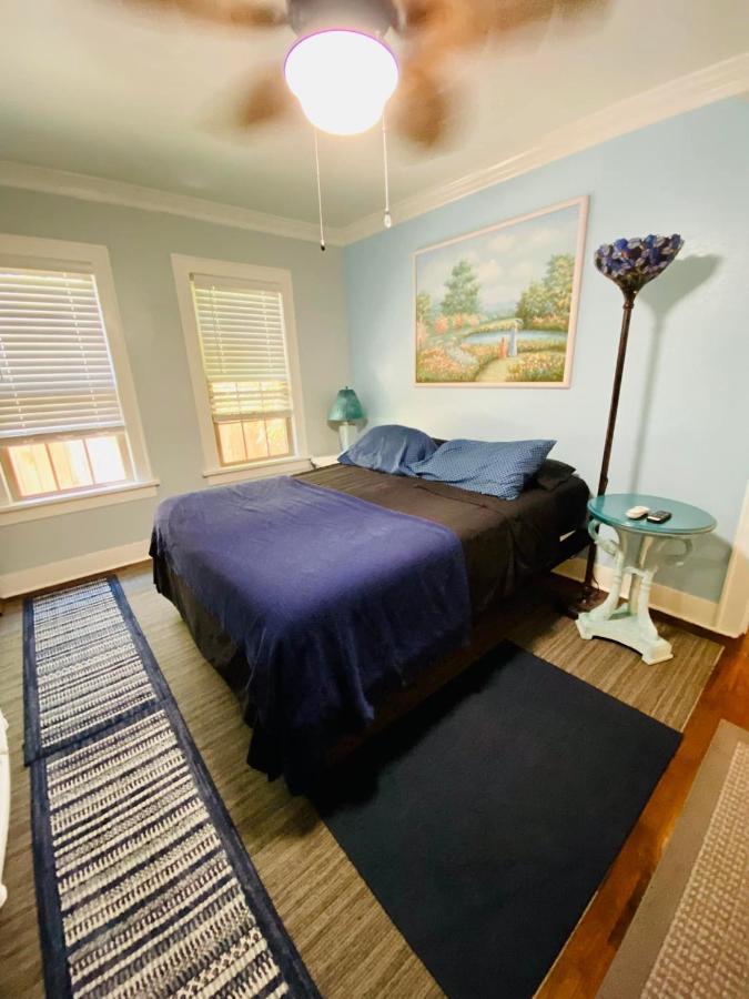 1 Mile To Fort Sill! The Carolebelle Cottage Sleeps 8 With Hottub,Grills,Firepit Lawton Extérieur photo